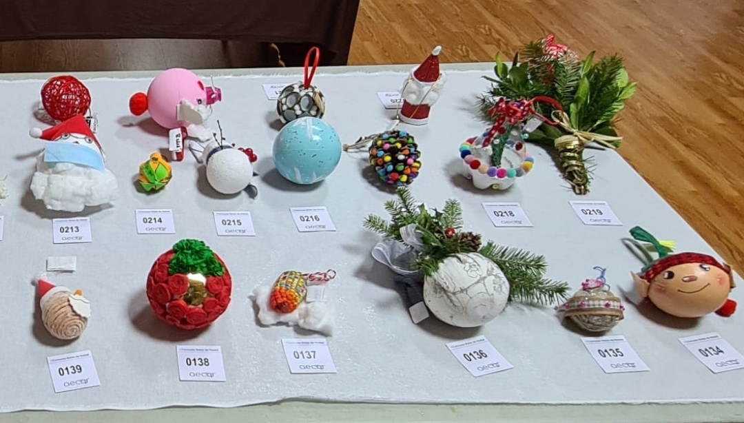 I Concurso De Bolas De Navidad 23/33