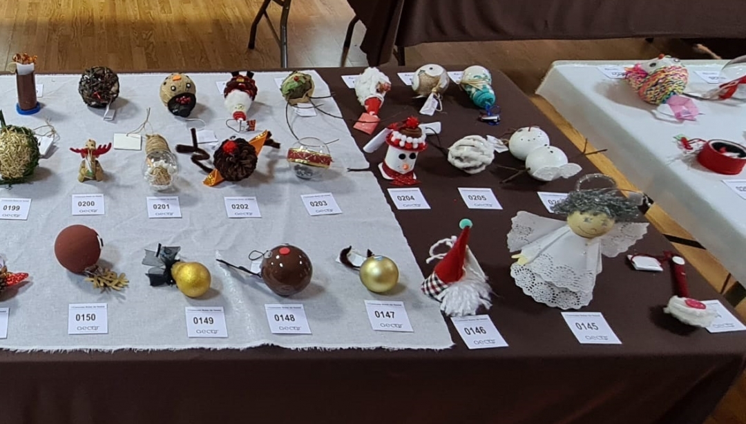I Concurso De Bolas De Navidad 2/33